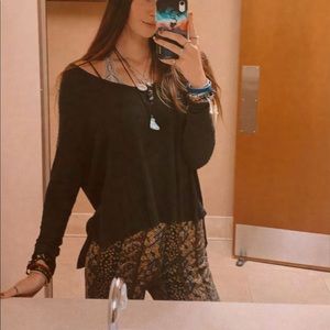 🚫SOLD🚫 Green American Eagle Sweater